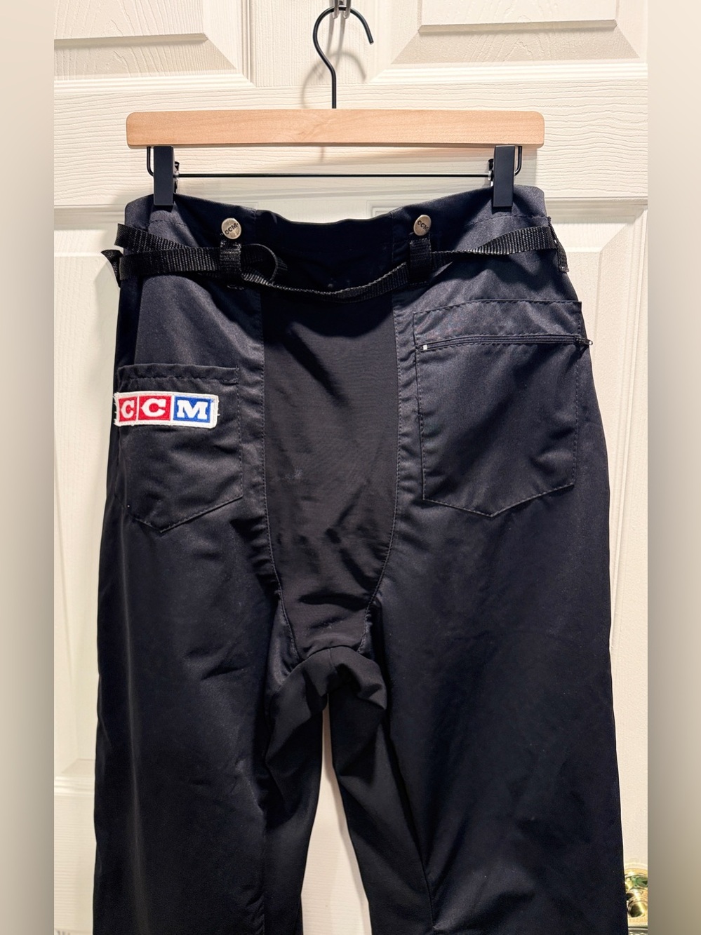 Vintage CCM Hockey Pants Adult Medium Made in Canada Black Ice Hockey Gear - Picture 9 of 10